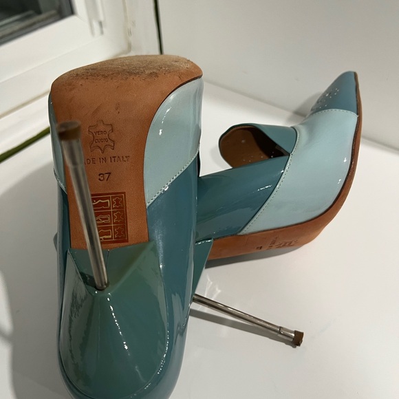 Kurt Geiger London Bond Blue Leather Courts Heels  37 - Picture 11 of 16